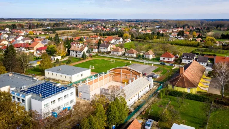 Csákánydoroszló - gépészetet leszámítva komplett saját munka alvállalkozóként