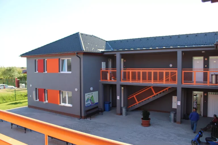 Ágota szállás épület - komplett saját munka fővállalkozóként