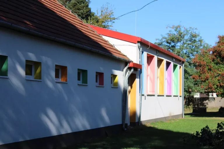 Nagykarácsony - komplett saját munka fővállalkozóként