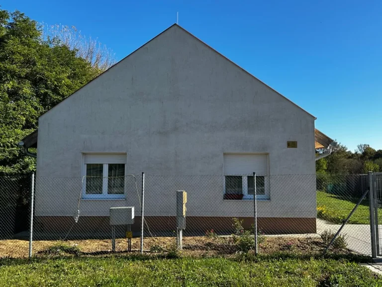 Öreglak szociális otthon - komplett saját munka fővállalkozóként