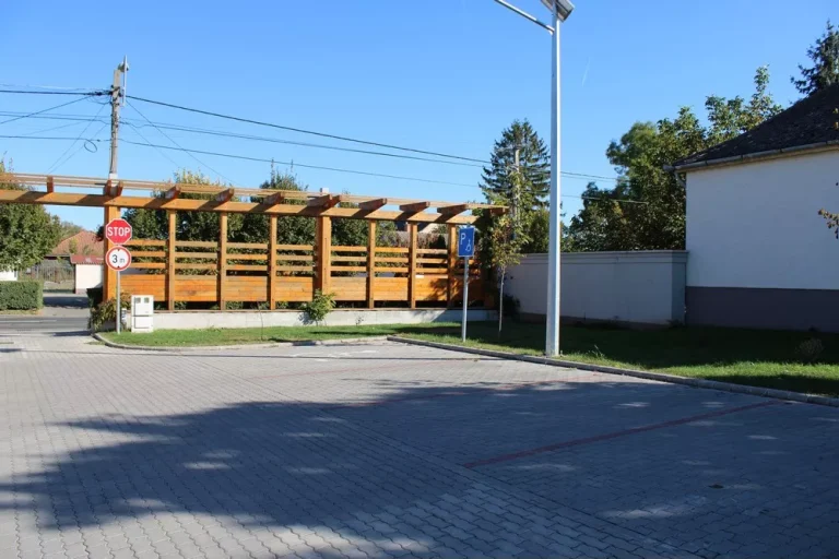 Parkoló - komplett saját munka fővállalkozóként